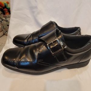 Scott David boys used school shoes